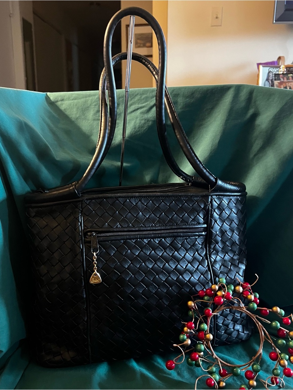 Bally Vtg Woven Black Leather Tote Bag Intrecciato Style Tassel Purse Italy